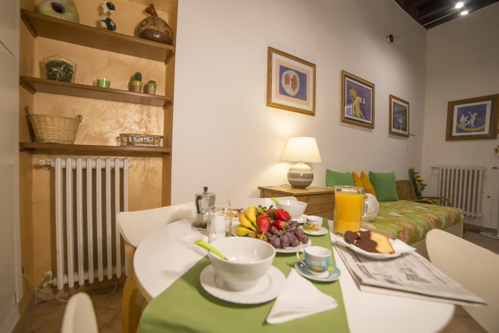 Coliseum Rome Apartments Pokoj fotografie
